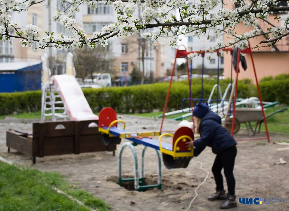 Депутаты Черноморского горсовета хотят проверять качество ремонтных работ при сдаче объектов в округах