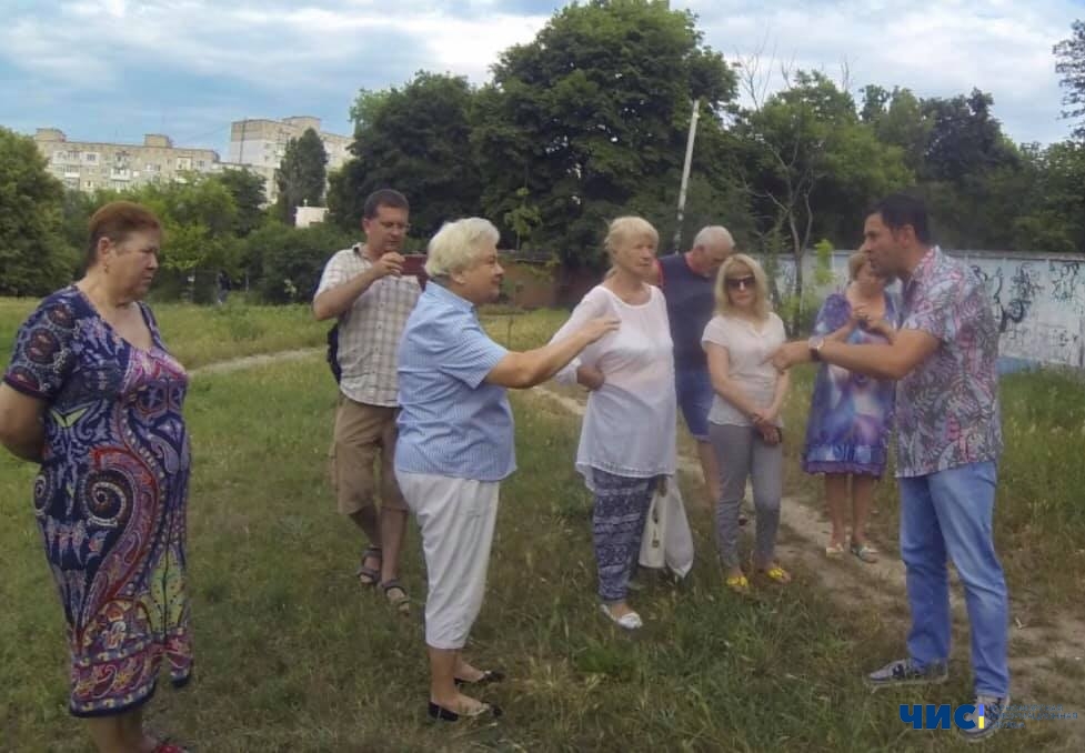 В Черноморске прошла встреча, где обсуждался вопрос объединения Черноморска с Молодежным и Великодолинским