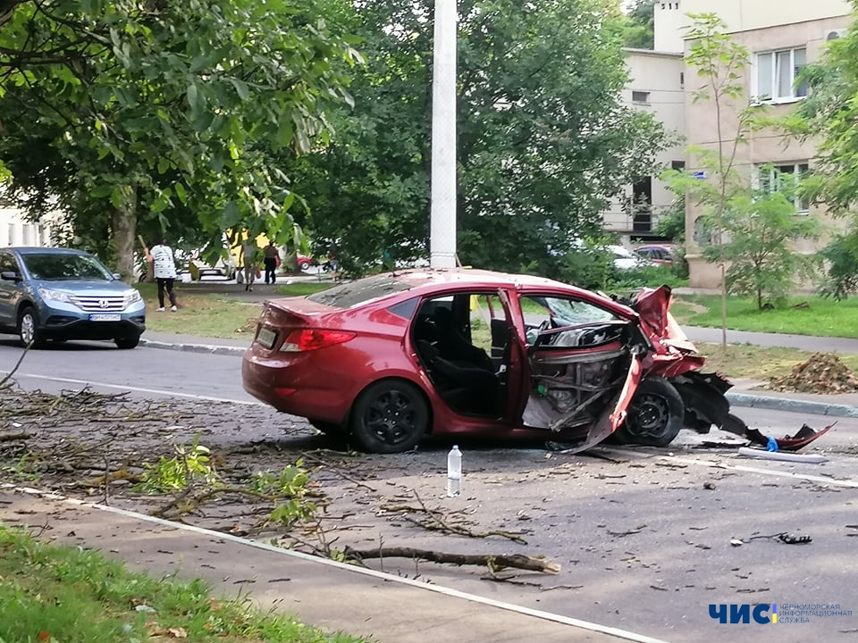 Утреннее ДТП В Черноморске: есть пострадавшие