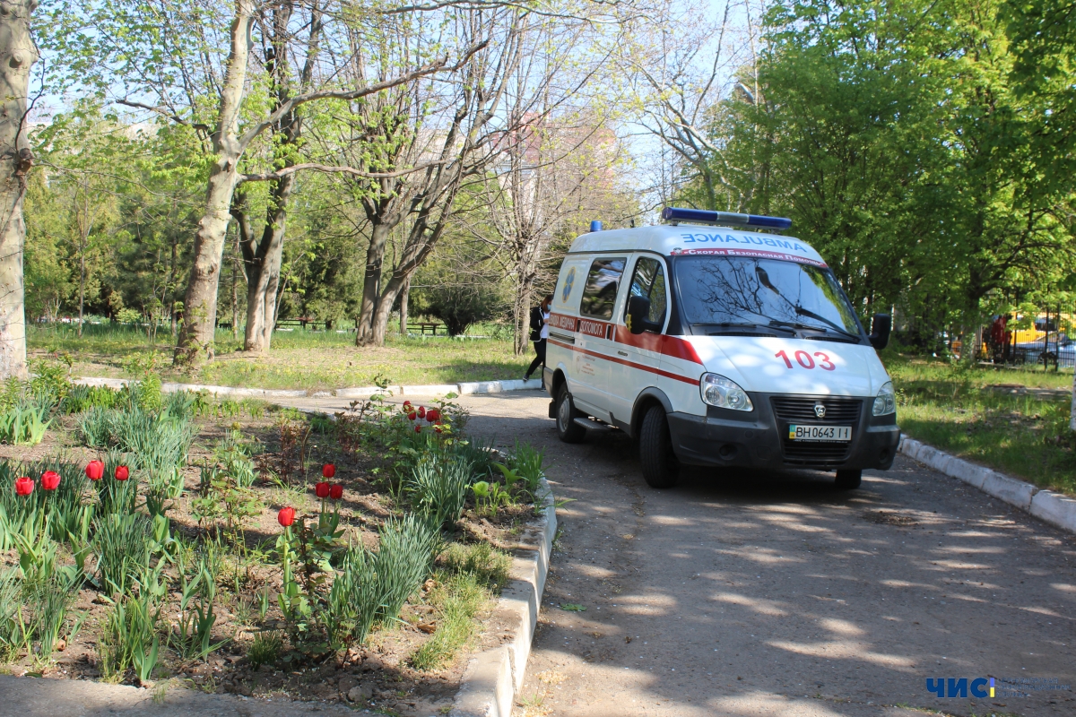 В Черноморске коронавирус подтвердился у двоих сотрудников скорой помощи