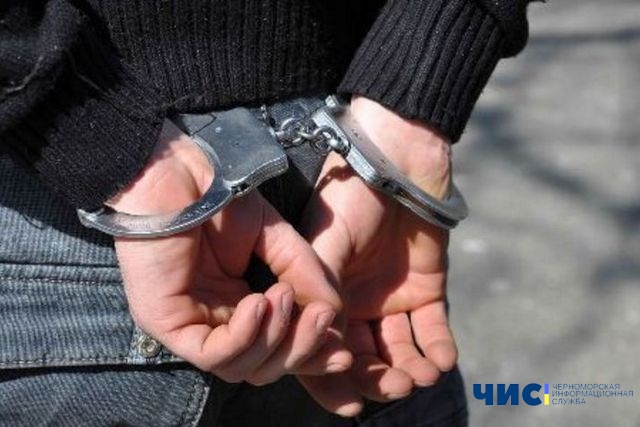 В Черноморске задержали преступную группировку, которая распространяла наркотики