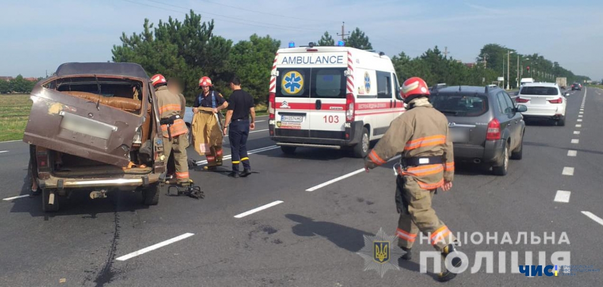 В аварии возле Черноморска пострадали 3 человека