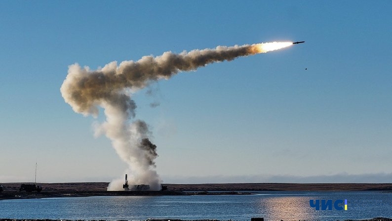 Вночі ворог атакував Одещину 2 ракетами: є влучання