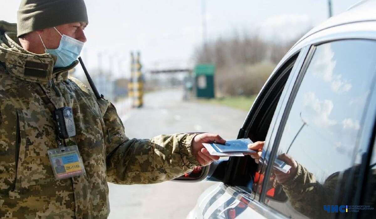 Кабмін дозволив вручати повістки незалежно від місця військового обліку