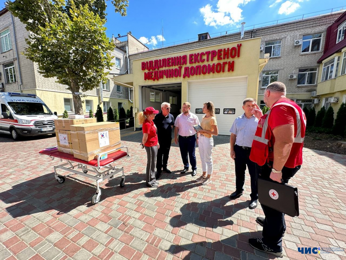 Чорноморська лікарня отримала нове сучасне обладнання