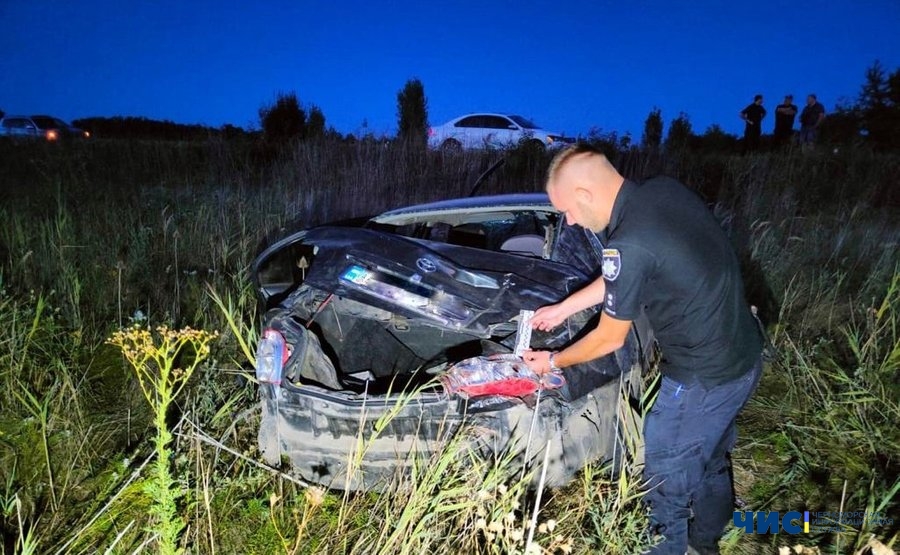 На Одещині у ДТП загинули дві людини, ще три — госпіталізовані