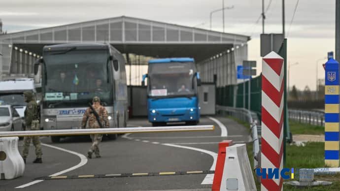 На Одещині на кордоні з Румунією запровадили єЧергу