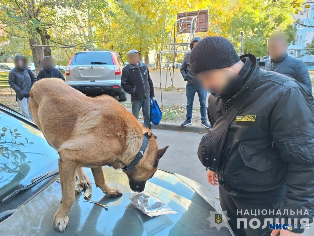 В Одесі дід з онуком організували транснаціональну мережу наркобізнесу