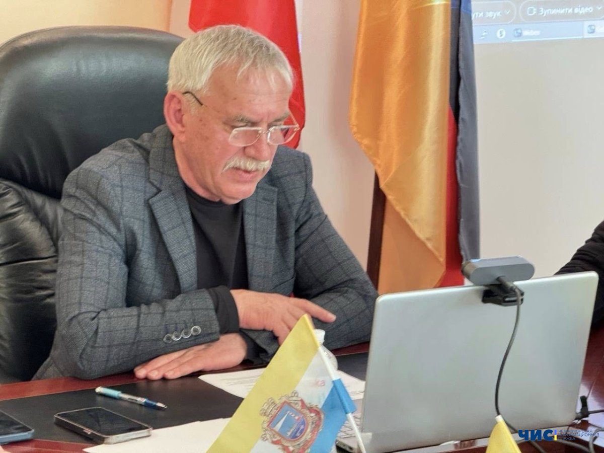 У мера Чорноморська стало на одного радника менше