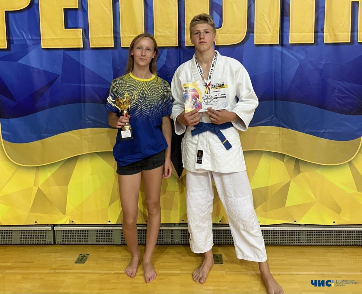 Юні мешканці Чорноморська стали чемпіонами України з грепплінгу (вид спортивної боротьби)