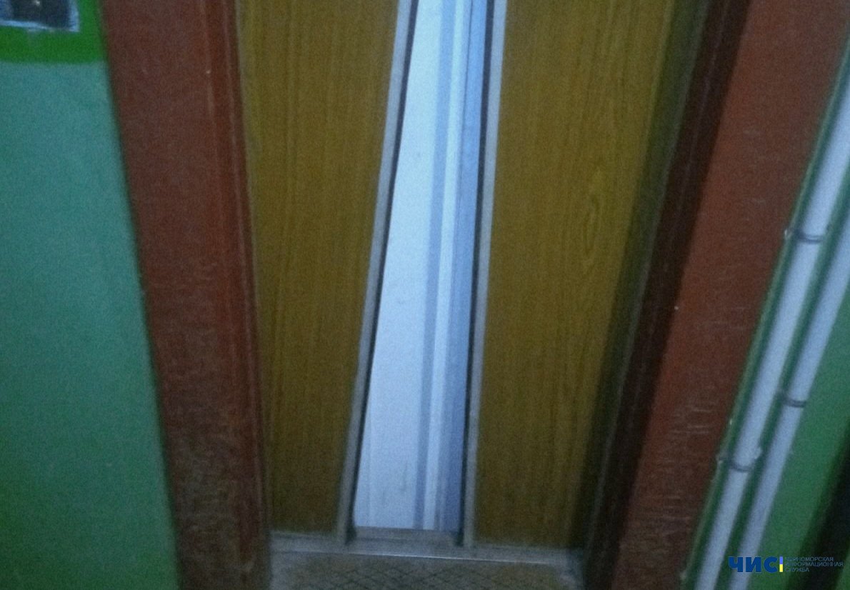 У Чорноморську фіксуються випадки вандалізму в ліфтах