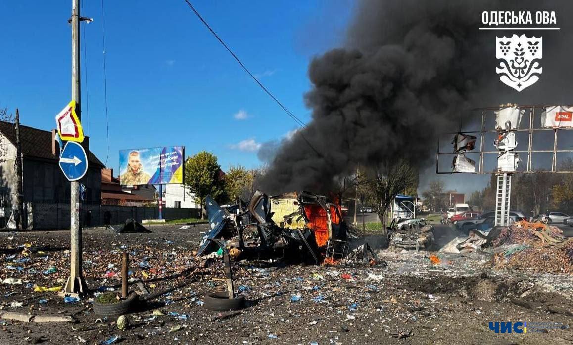 У п’ятницю зранку ворог цинічно атакував Чорноморськ: є загиблі та поранені