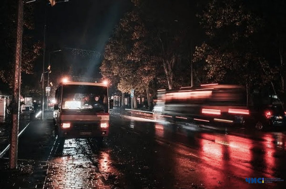 Через ворожу атаку Чорноморськ без світла та води: яка ситуація станом на вечір 14 грудня