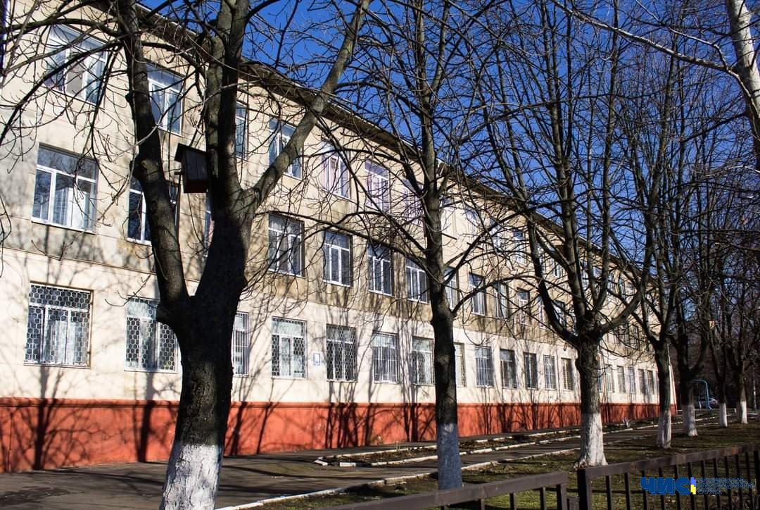 У Чорноморську навчальні заклади переходять на дистанційне навчання