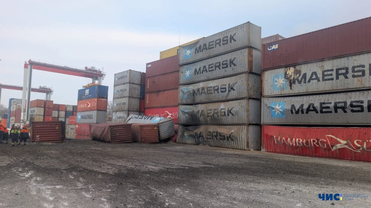 У четвер ворог атакував балістикою порт "Чорноморськ": є поранені