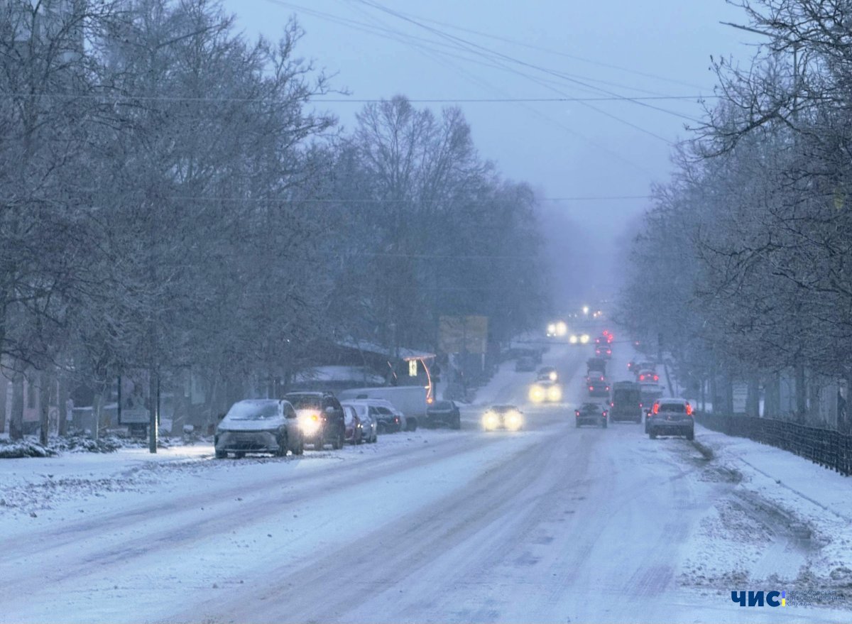 До Чорноморська прийшов черговий зимовий циклон