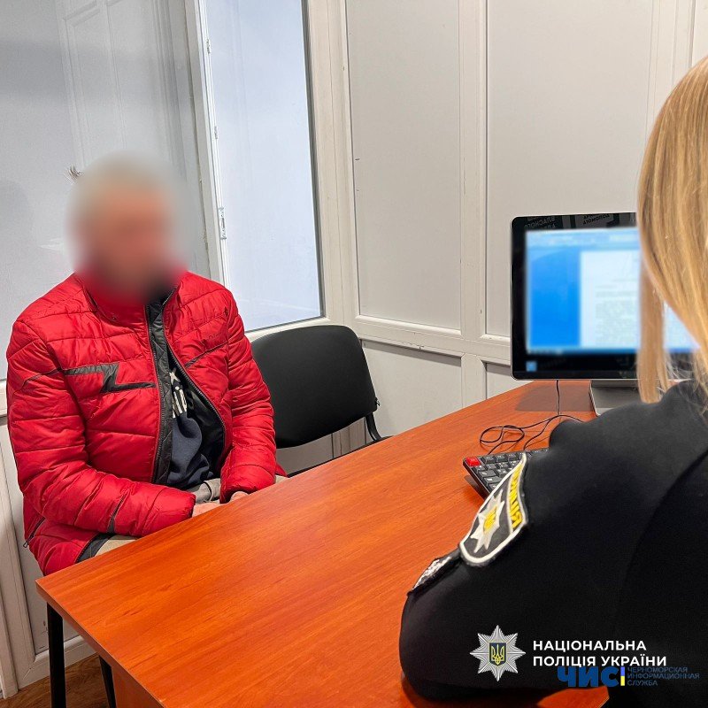 У Великодолинському затримали п’яного водія з гранатою