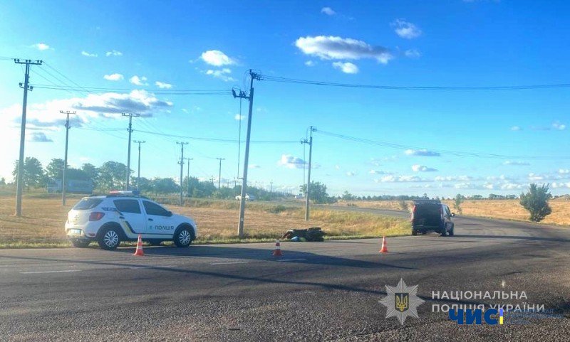 Поблизу Чорноморська сталась аварія з мотоциклістом