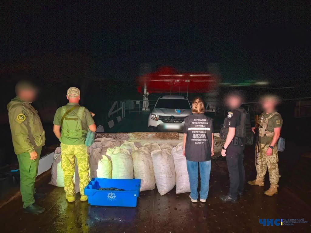 На Сухому лимані затримали браконьєра з уловом мідій на 300 тис. грн