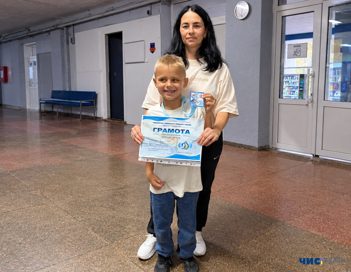Юні плавці з Чорноморська здобули медалі на чемпіонаті Одеської області